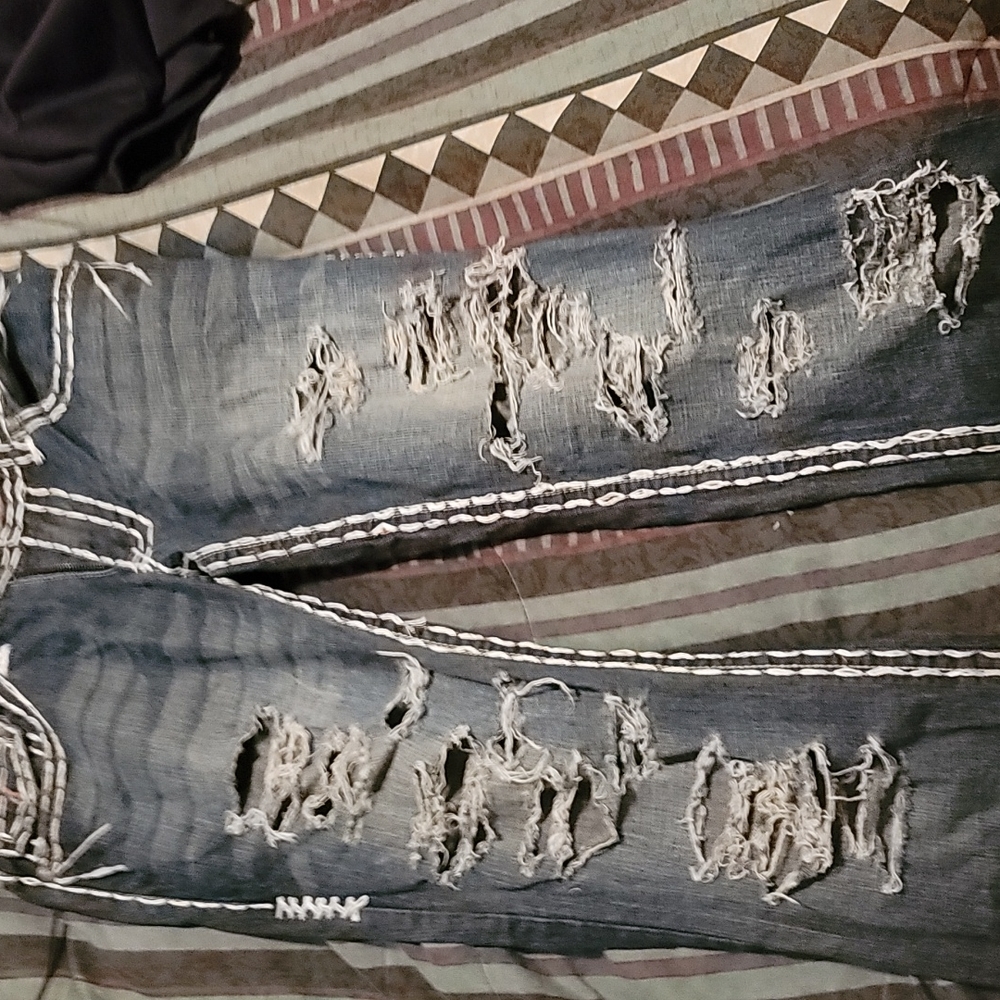 Laguna Beach destroyed denim